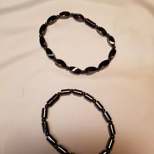 2 magnetic bracelets, sizes 8 1/2 inches and 7 in